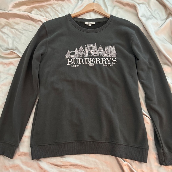 SALE!! Burberrys Sweatshirt NWOT - Picture 1 of 12